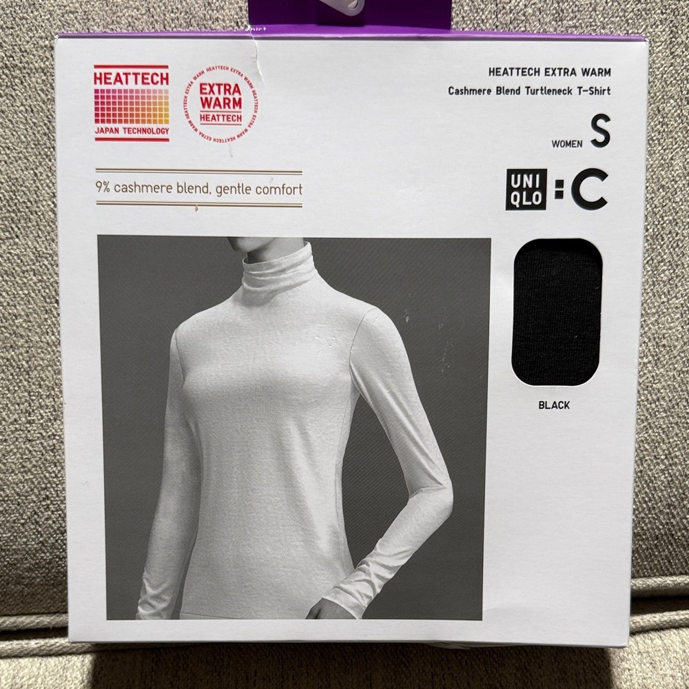 Uniqlo Black Heattech Turtleneck